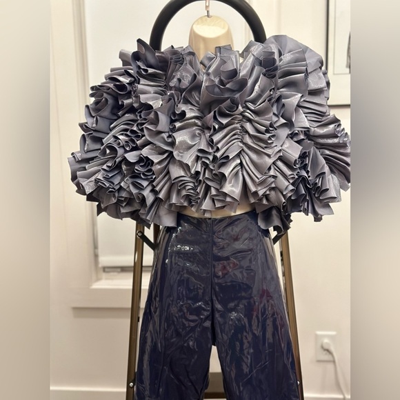 Sold on EBay ✅AKIRA MUST BE DREAMING DENIM RUFFLE CROP BLOUSE  NWT - Picture 8 of 11